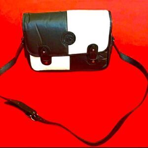 HUNTING WORLD WHITE BLACK AUTÉNTICA CROSSBODY UNIXES BAG